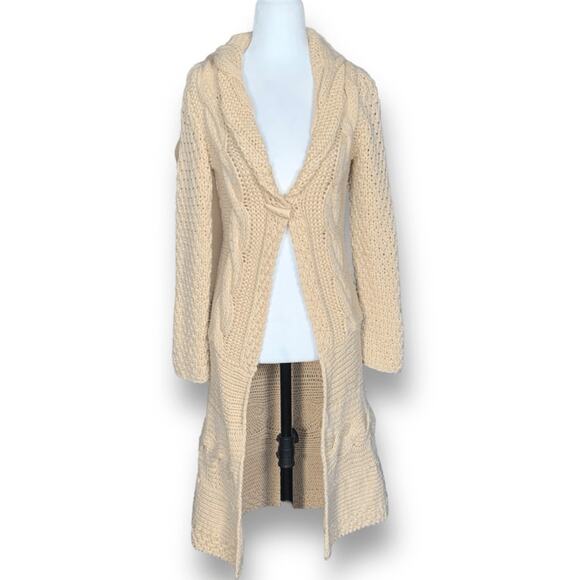 Bebe Beige Chunky Knit Longline Cardigan Sweater Shawl Collar Toggle Closure - Picture 3 of 11